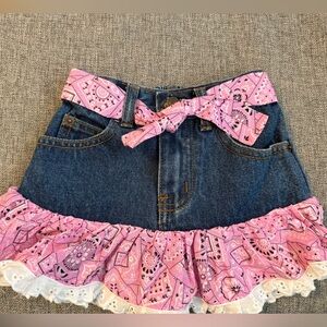 Kiddie Korral Pink Ruffle and belt Denim Skirt Size 3 VGUC white bow on back